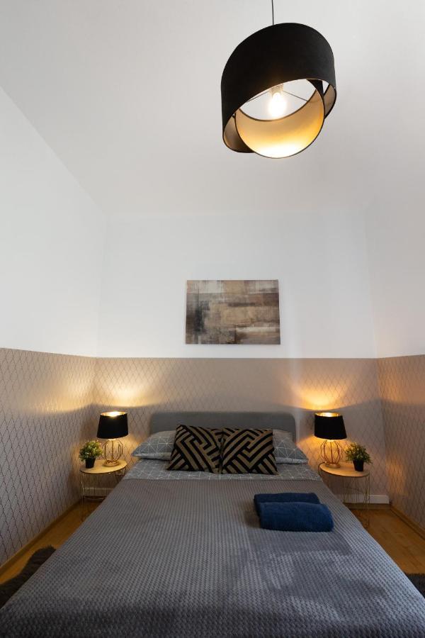 Clicktheflat Aleje Niepodleglosci Center Apart Rooms وارسو المظهر الخارجي الصورة